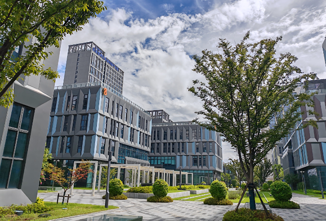 南开工业地产投资新蓝海——新能源产业园区崛起